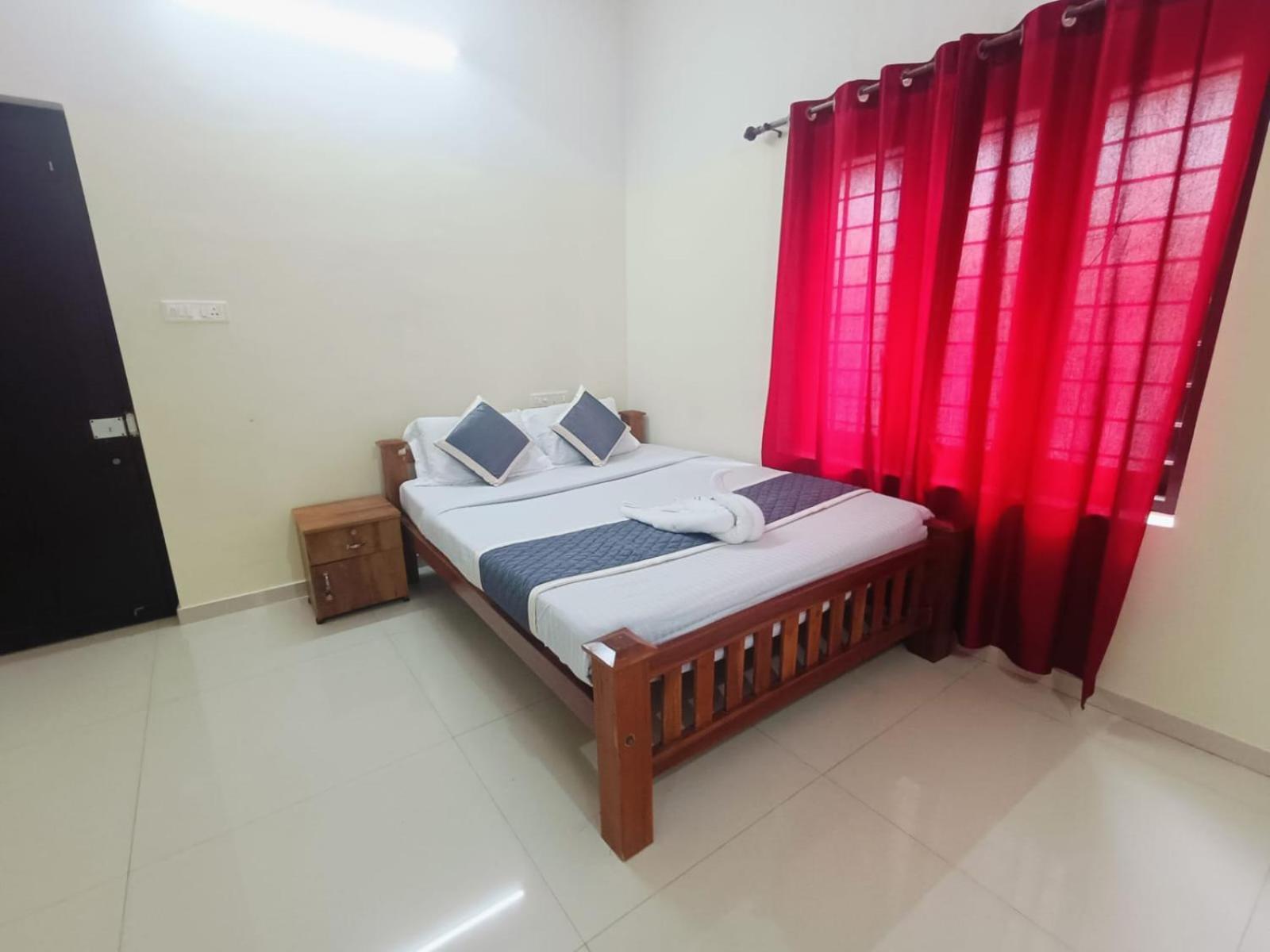 West Darshan Apartments And Villas Thiruvananthapuram Dış mekan fotoğraf